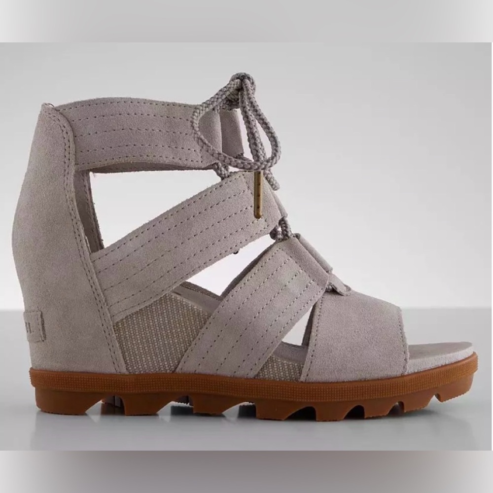 NEW Sorel Joanie II lace up wedge sandals!! Gorgeous pale gray/taupe